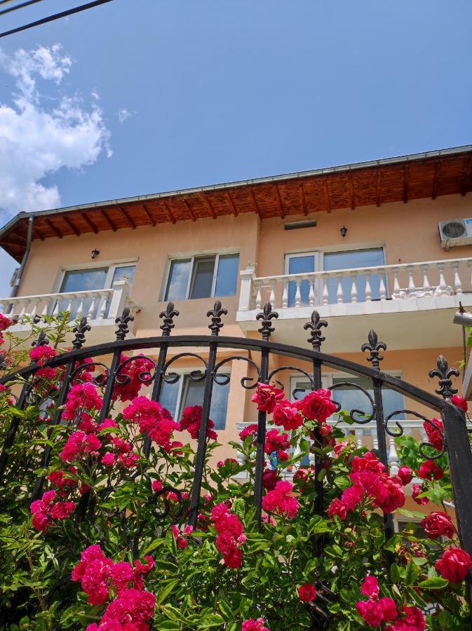 Family Hotel Velevi Velingrad Exterior foto
